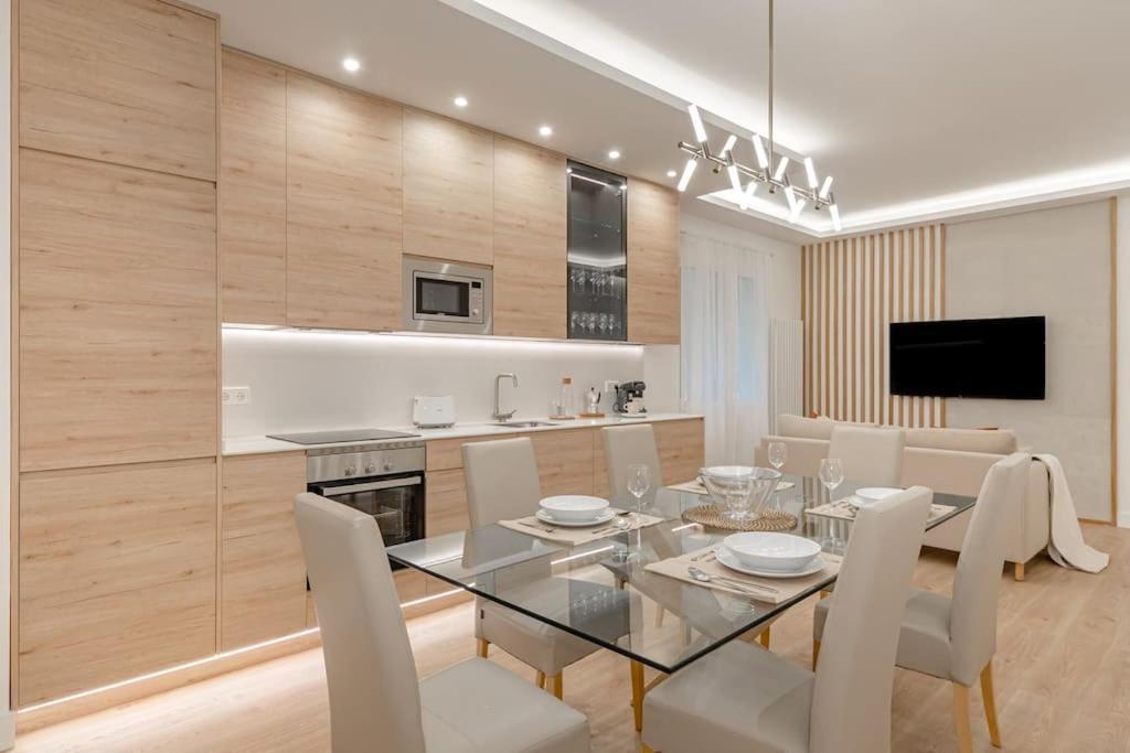 Malasana XI Calle Manuela Malasana 3Br 3Bh Apartment Madrid Luaran gambar