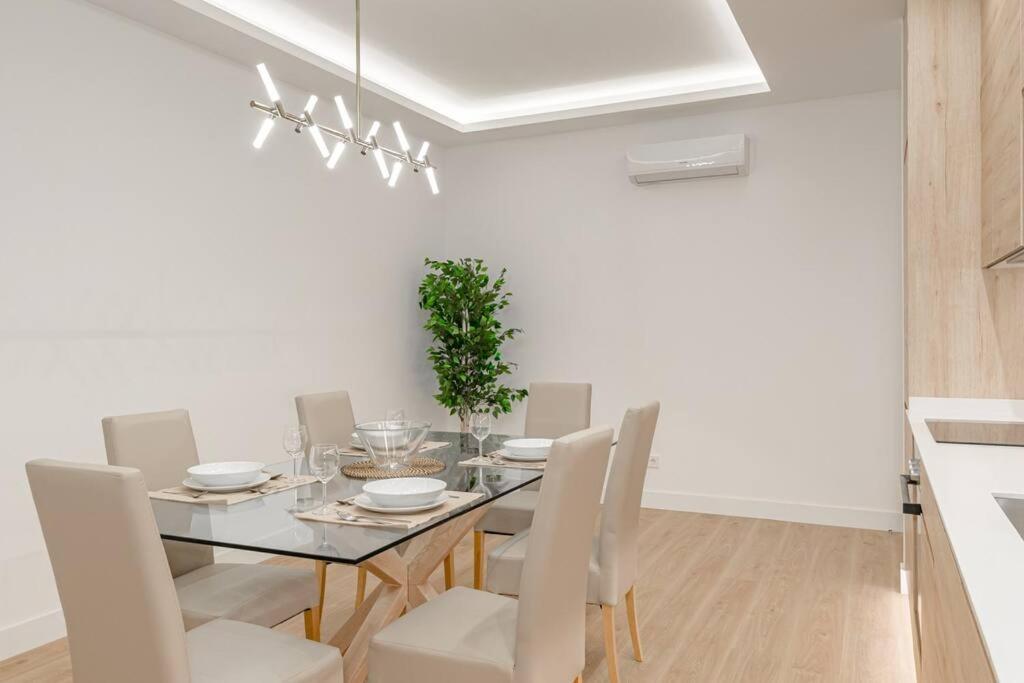 Malasana XI Calle Manuela Malasana 3Br 3Bh Apartment Madrid Luaran gambar